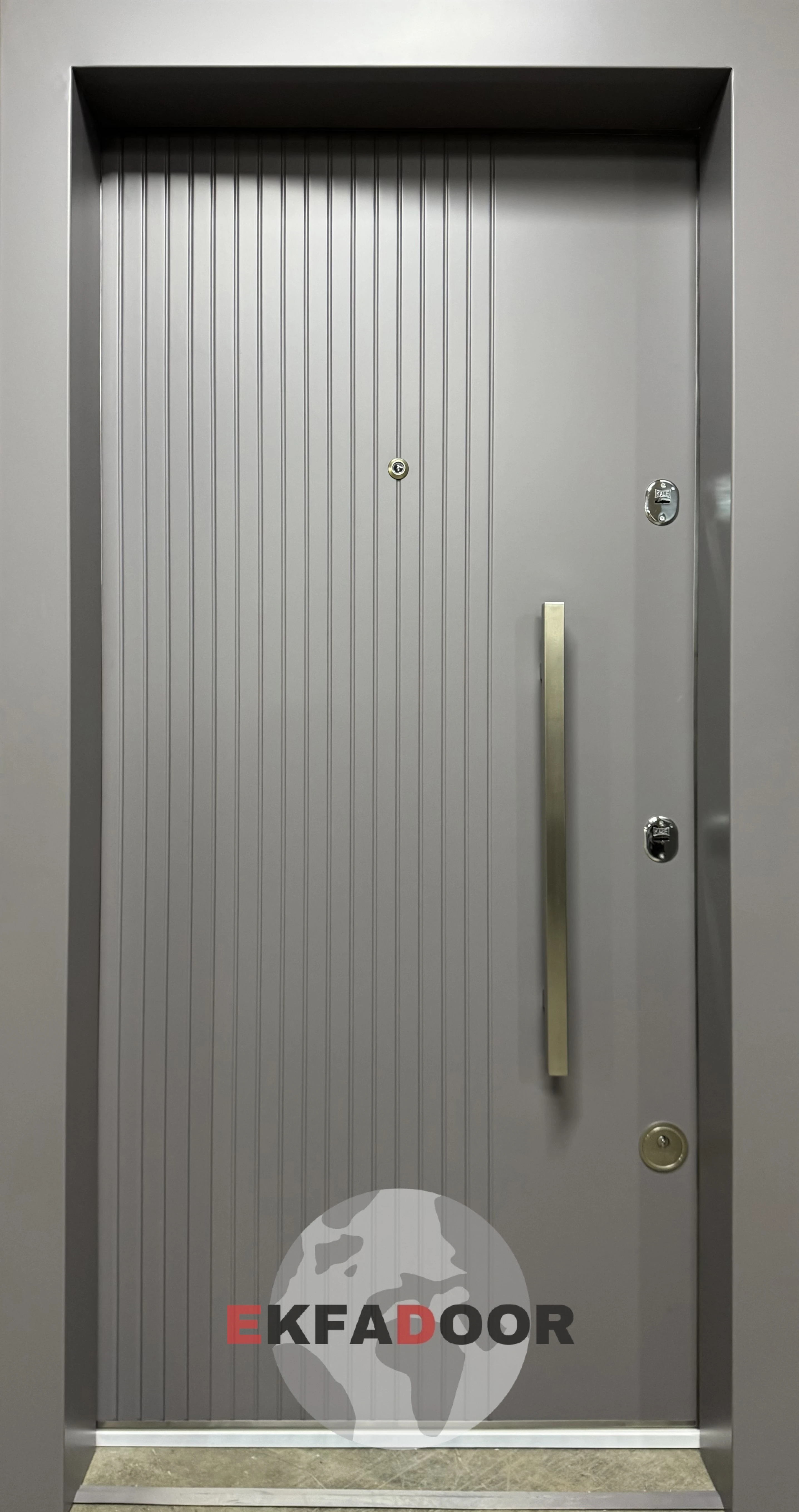 Ekonomik Çelik Kapılar E-0002 - EkfaDoor