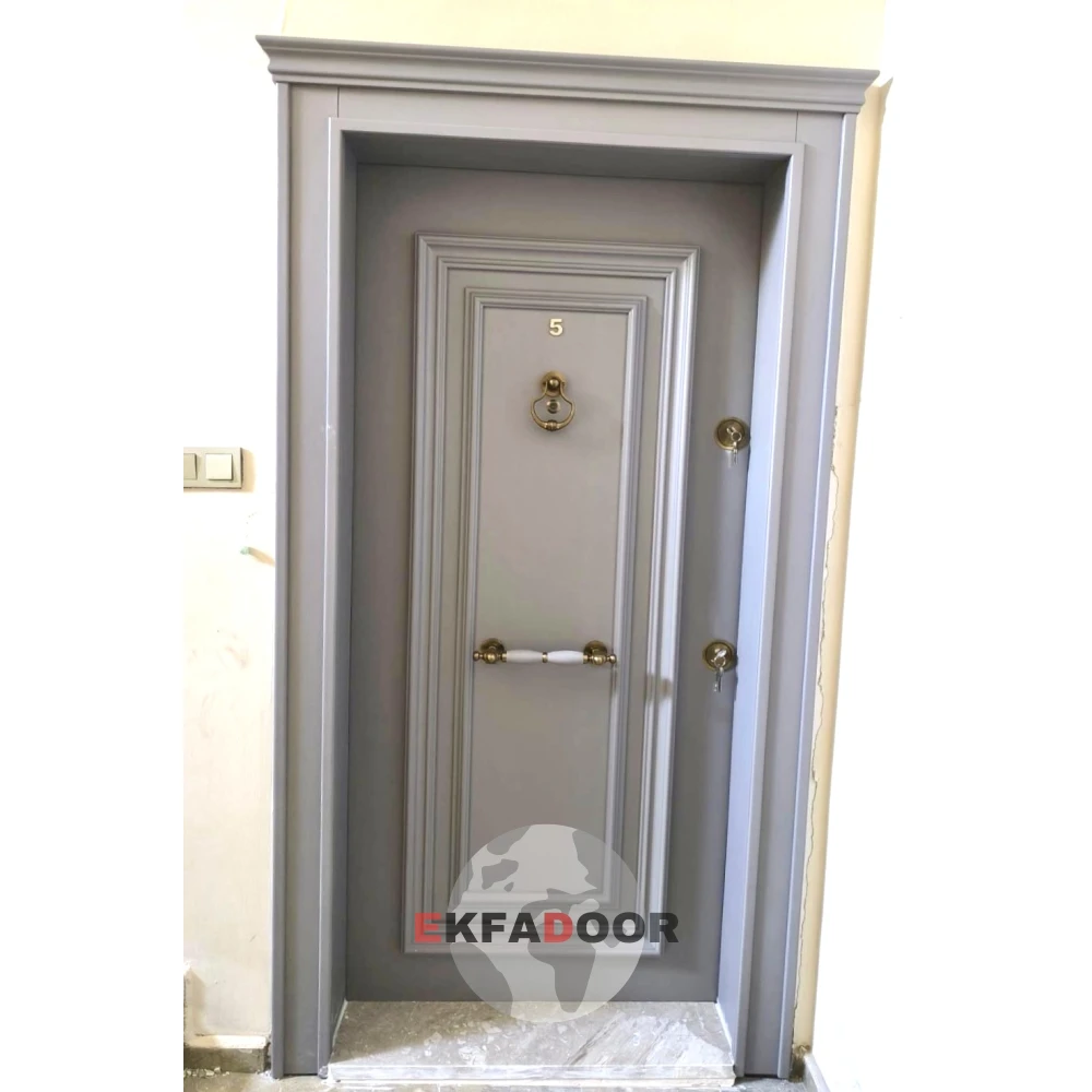 Klasik Çelik Kapılar K-0040 Modeli - EkfaDoor
